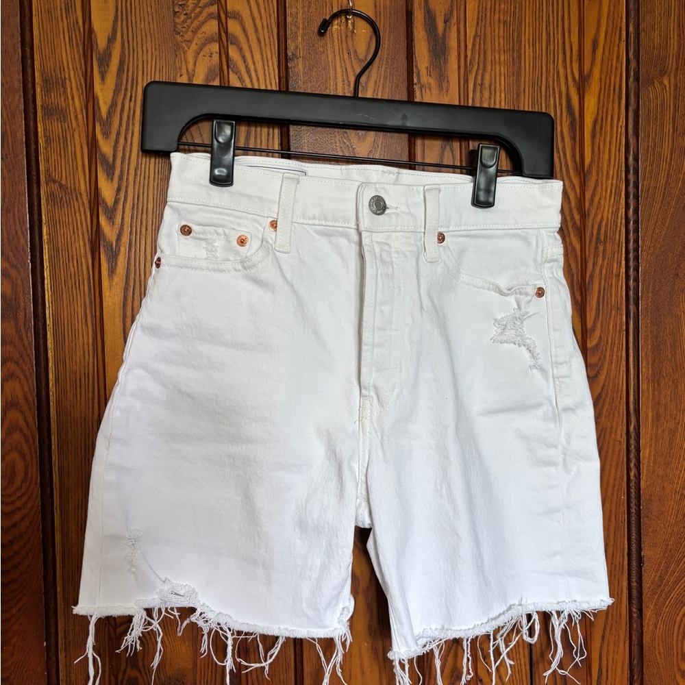 GAP White Jean Shorts Distressed Summer Essential
